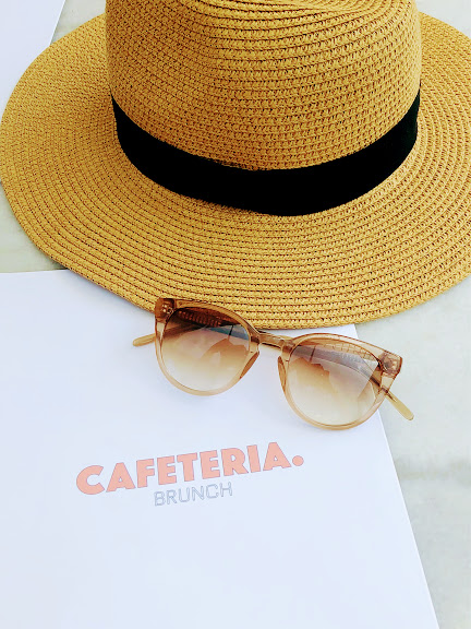 מסעדת קפיטריה בקניון TLV